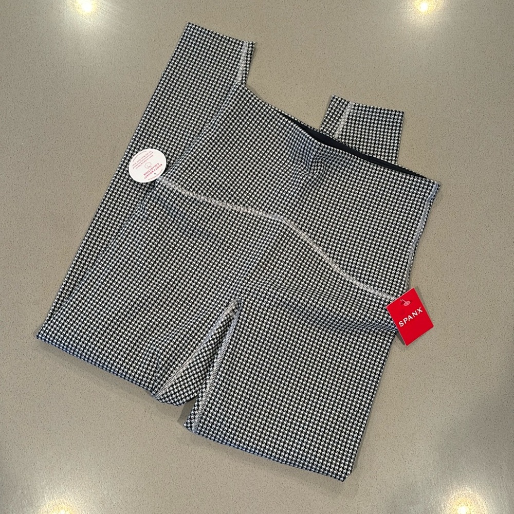 Spanx Booty Boost leggings 7/8